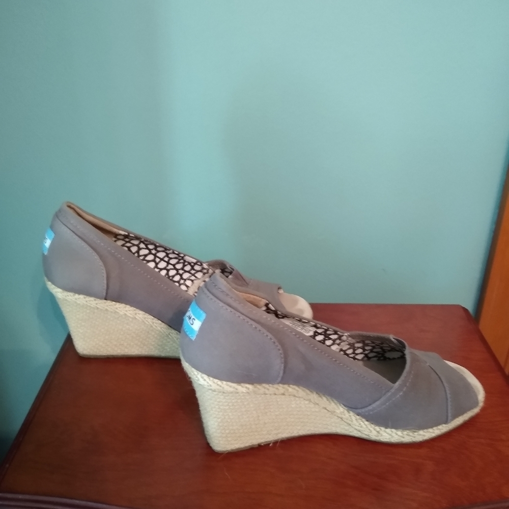 Tom's Gray Canvas Espadrilles Peep Toe Wedges